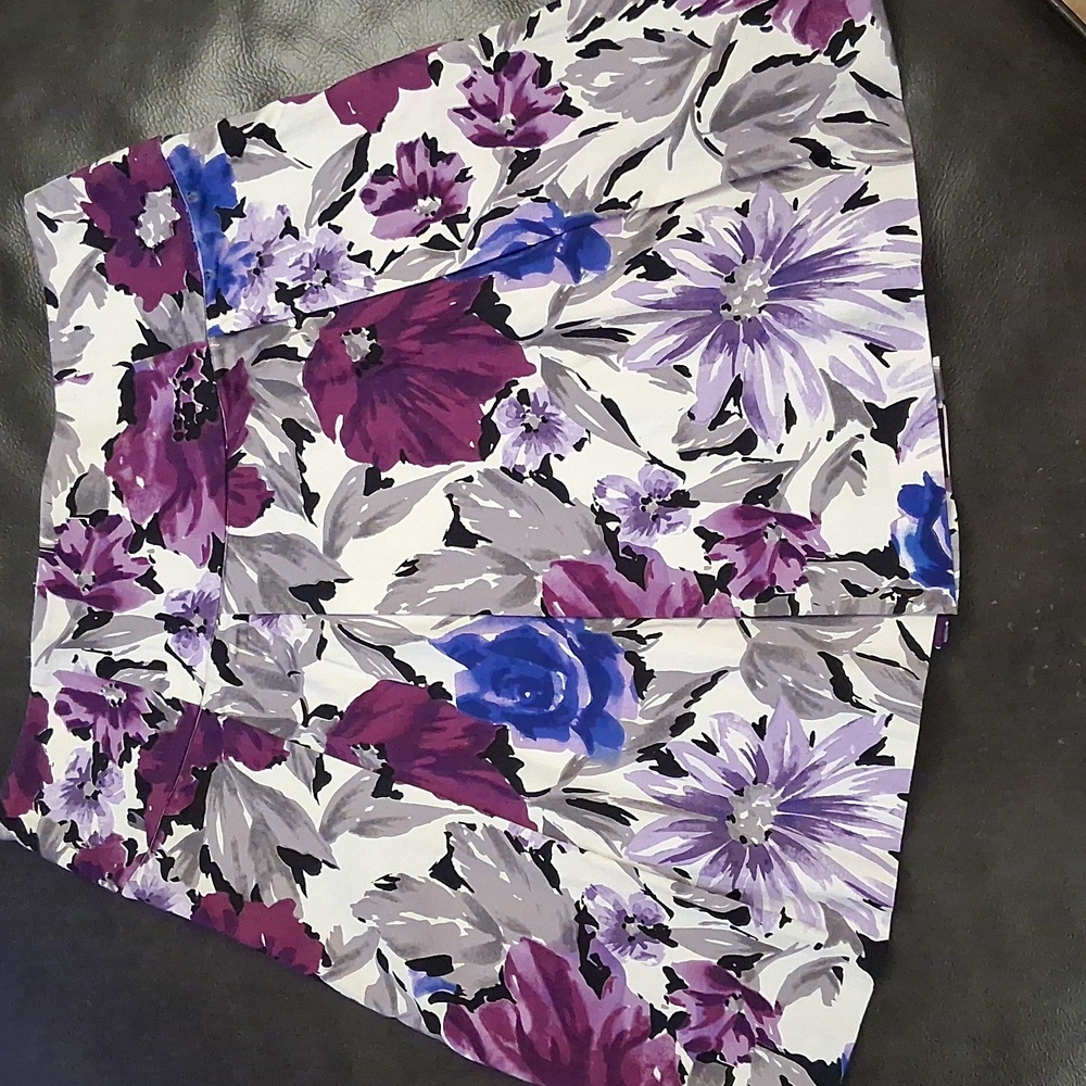 Pleated Purple Grey Floral Skirt